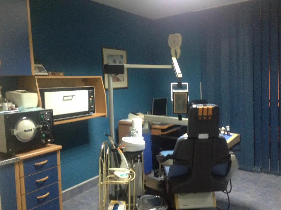 Stomatološka ordinacija "Studij stoma" - Prim. dr Avdo Babović — fotografija 4